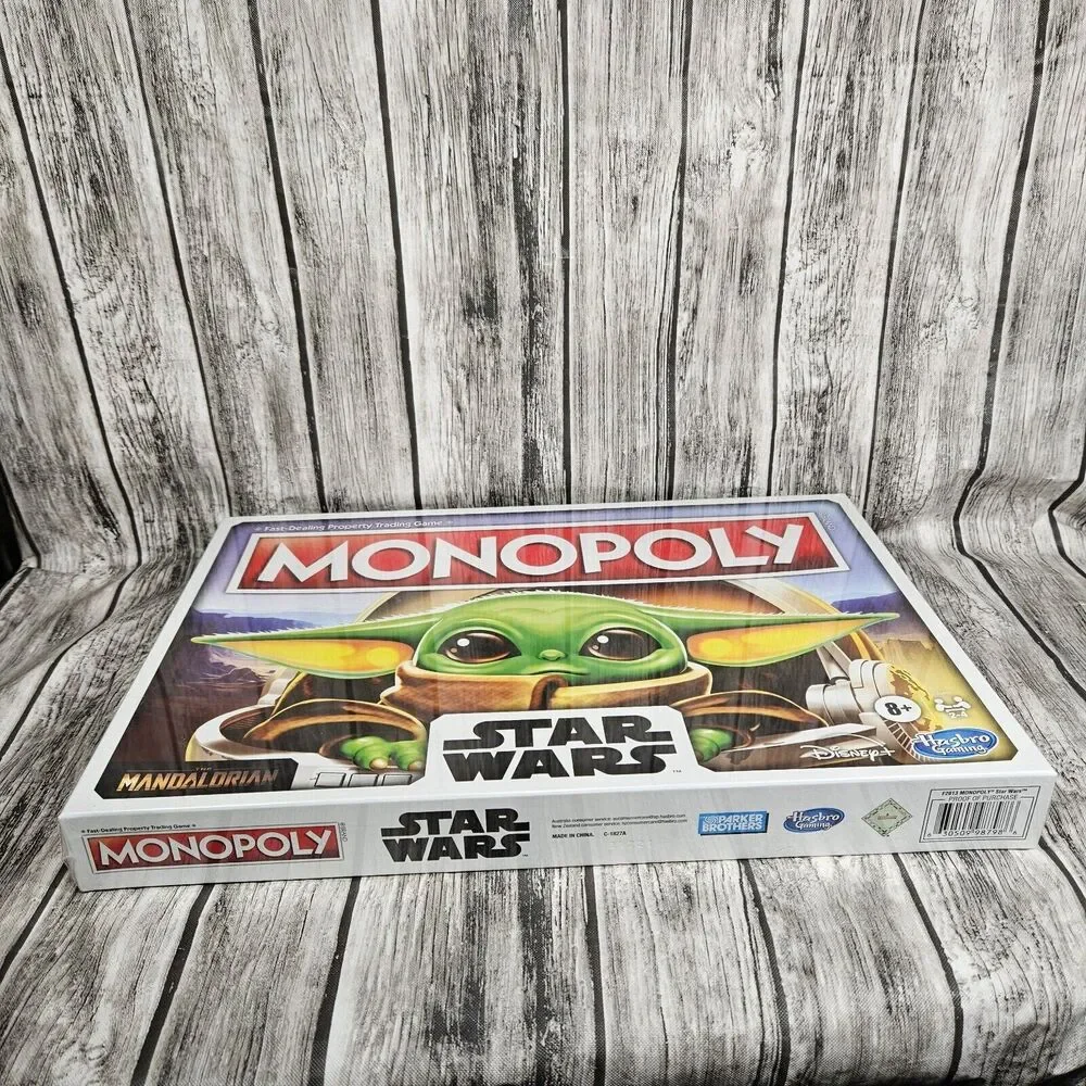 Monopoly Star Wars The Child Yoda Mandalorian Board Game NIP Sealed Hasbro Game